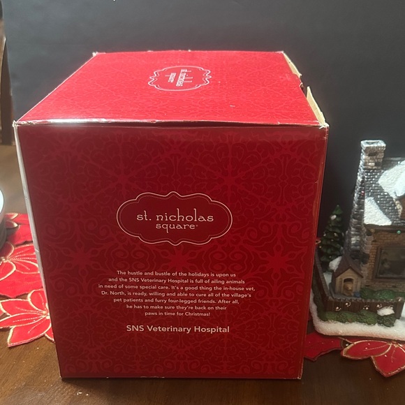 St. Nicholas Square SNS Veterinary Hospital 2011 - Picture 15 of 17